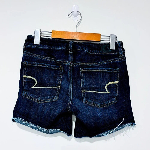 AMERICAN EAGLE Dark wash distressed denim shorts | Casual cutoff style | Size 6* - Picture 7 of 8